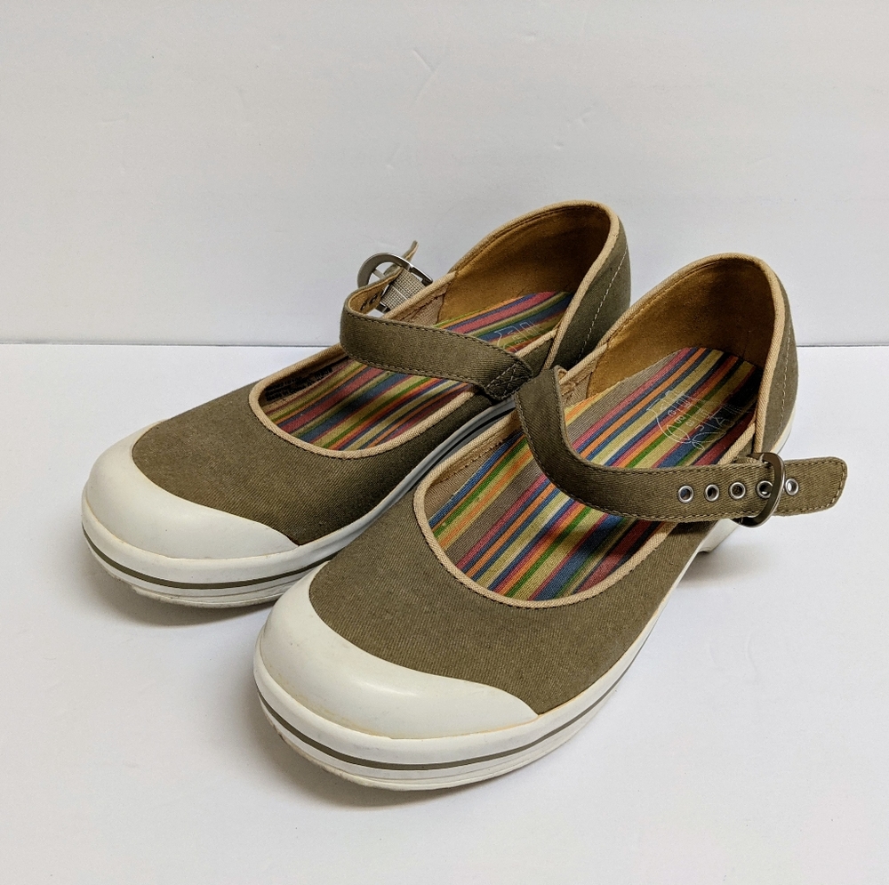 Dansko Valerie Vegan Khaki Olive Mary Jane Shoes